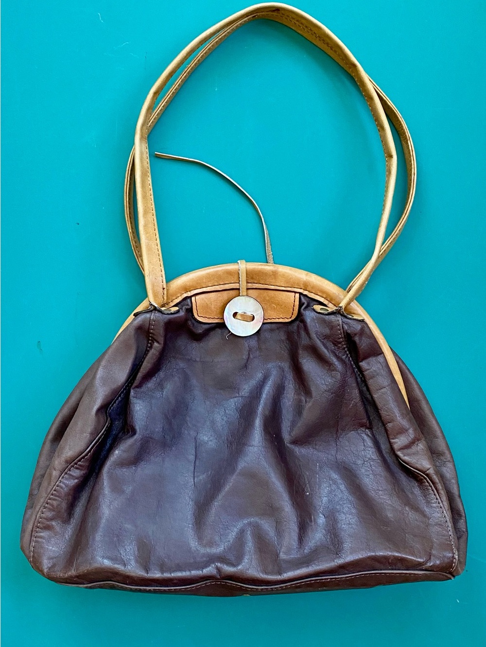 Chic Vintage VST Brown Leather Bag